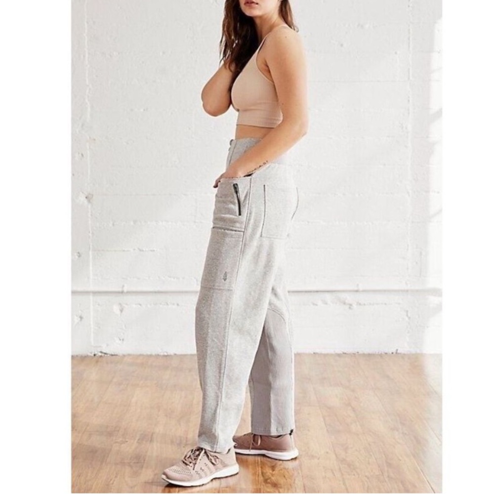 Free People Movement Break Away Pant Gray Sweatpants - Picture 3 of 15